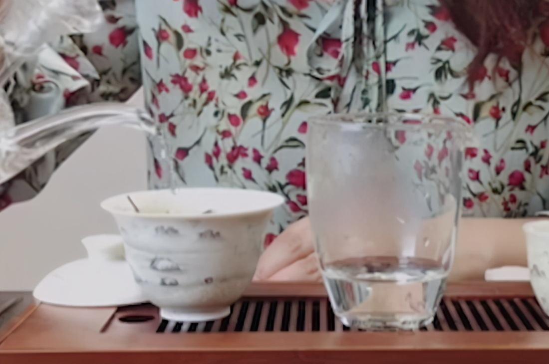 最新奶白茶品種,最新奶白茶品種，背景、影響與地位