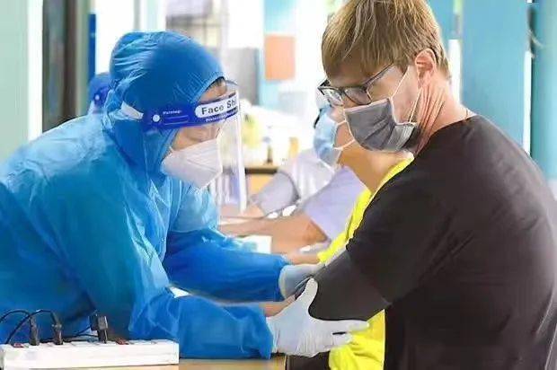 越南疫情最新動(dòng)態(tài)，溫馨日常與友情力量展現(xiàn)抗疫希望