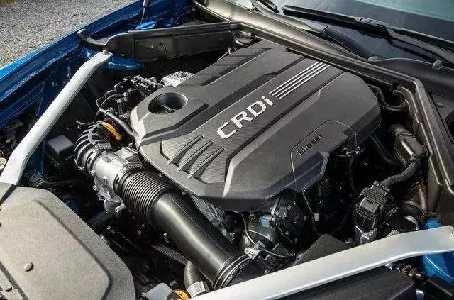 起亞全新跑車(chē)，駕馭變化，潛能無(wú)限釋放