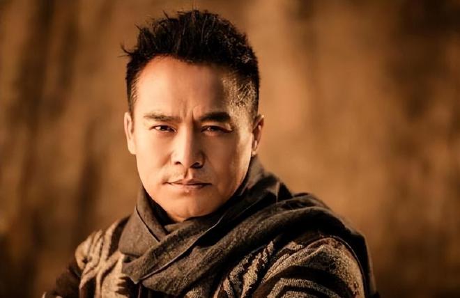 演員黑子老婆,演員黑子老婆，時代之光下的閃耀之星