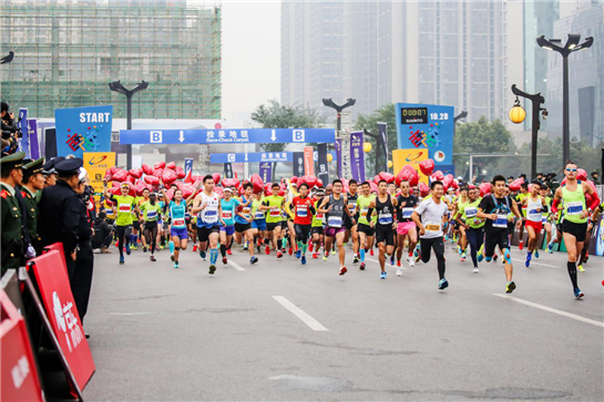 2017年西安馬拉松，城市發(fā)展與民眾健康的雙贏之路