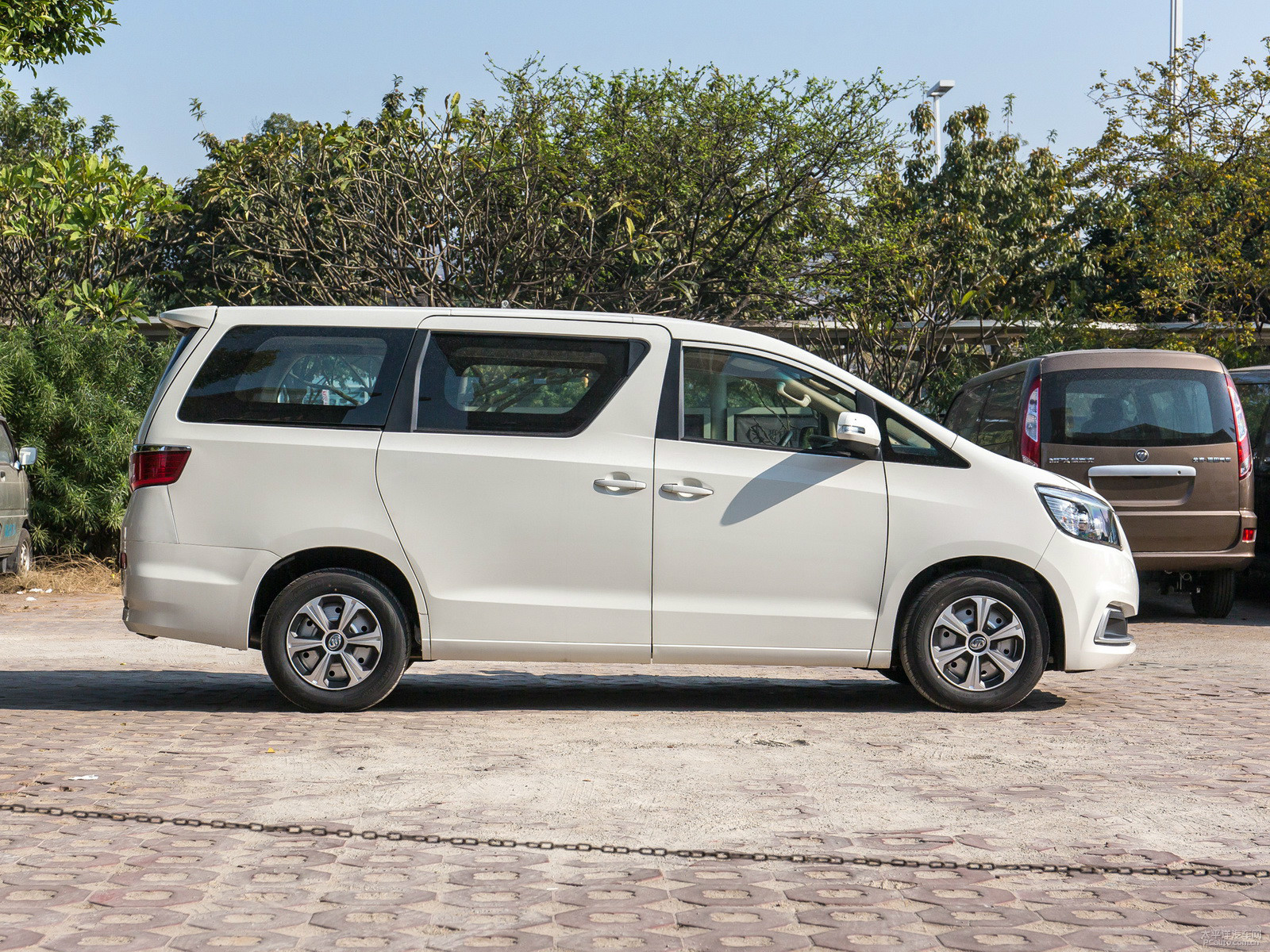 道達(dá)v8上市報價詳解及購買指南