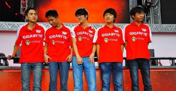 S2WE比賽，電競(jìng)熱血戰(zhàn)場(chǎng)，榮耀英雄時(shí)刻