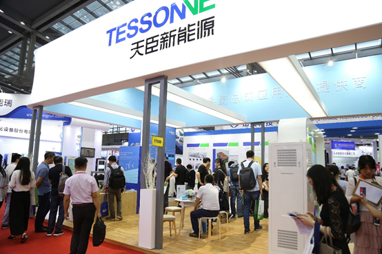 展會(huì)上市公司，行業(yè)發(fā)展的引領(lǐng)者與風(fēng)向標(biāo)領(lǐng)航者