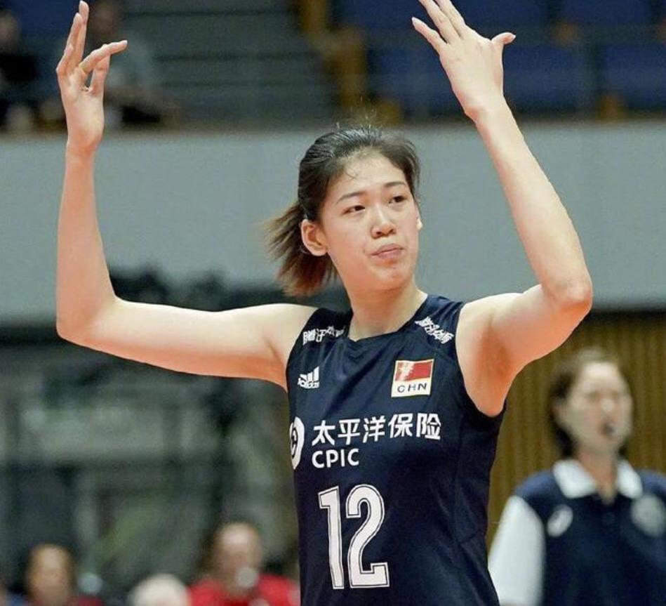 女排今晚比賽視頻直播，友情與陪伴的感人篇章