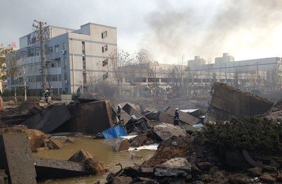 黃島爆炸事件最新進展及其自然美景的心靈啟示之旅