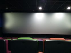 新視界電影院,新視界電影院，一場溫馨的電影之旅