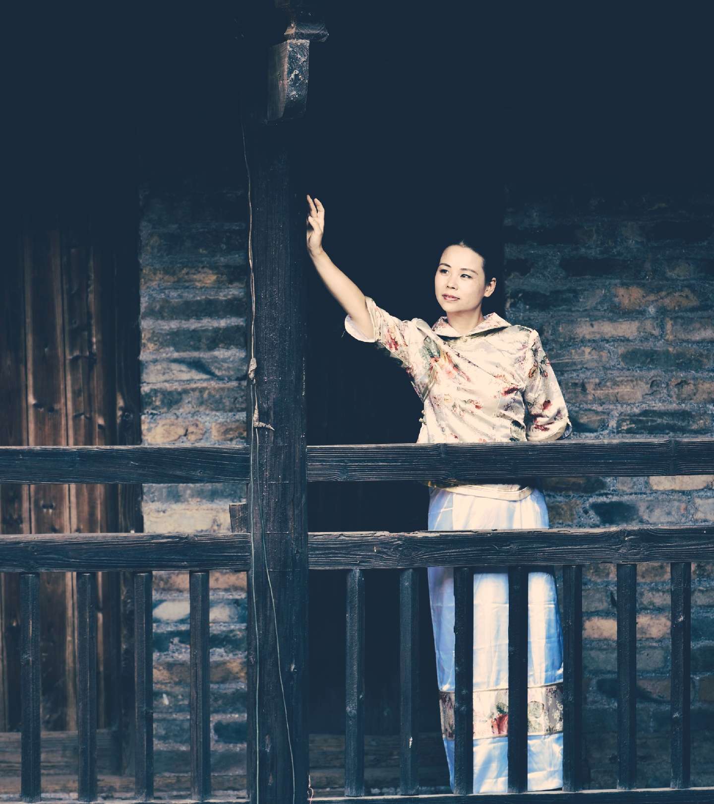 科技重塑經(jīng)典，圍屋里的女人電視劇全新篇章體驗