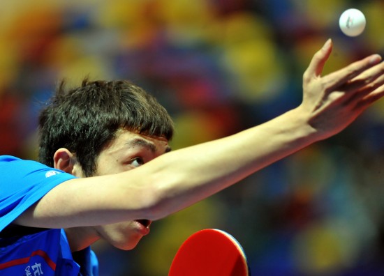 乒乓球發(fā)球的重要性與尋找內(nèi)心平靜的乒乓球美景之旅