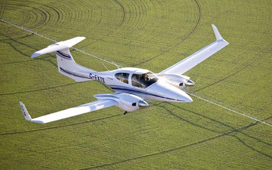 最新時(shí)空穿梭器，跨越時(shí)空之旅，探索未來(lái)奧秘