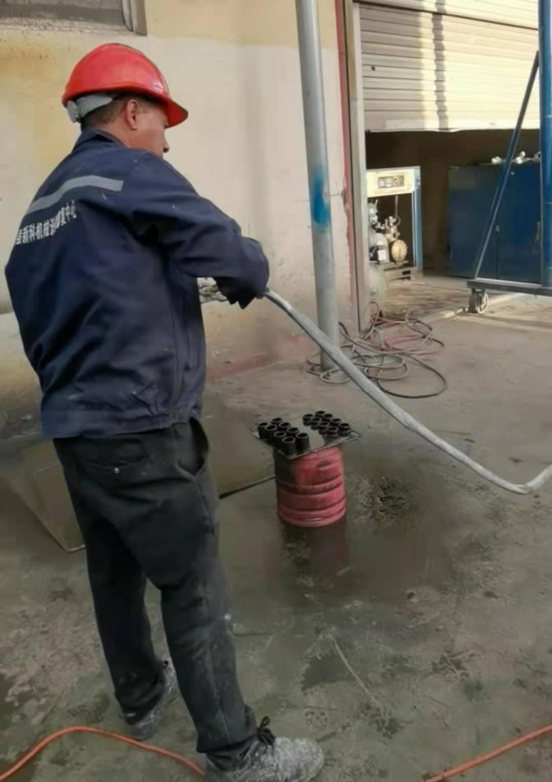 最新腐蝕防護(hù)設(shè)備背后的友情與守護(hù)的溫馨故事