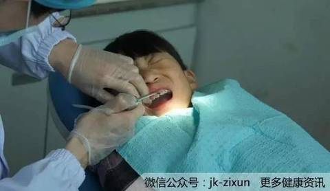 人工植牙價(jià)格的時(shí)代變遷與口腔健康投資的重要性