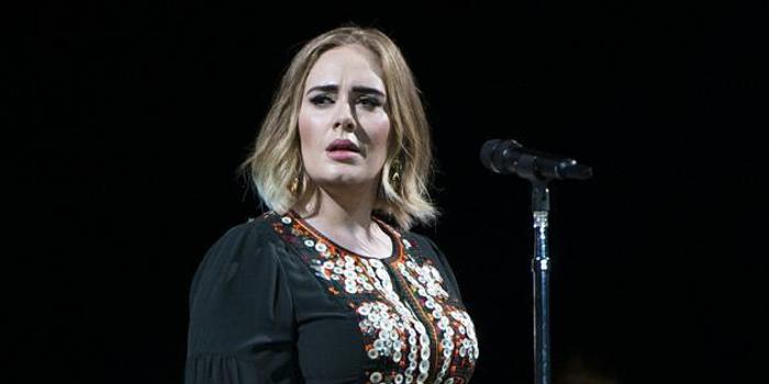 阿黛爾全新專輯發(fā)布，科技與音樂的融合引領(lǐng)生活新潮流