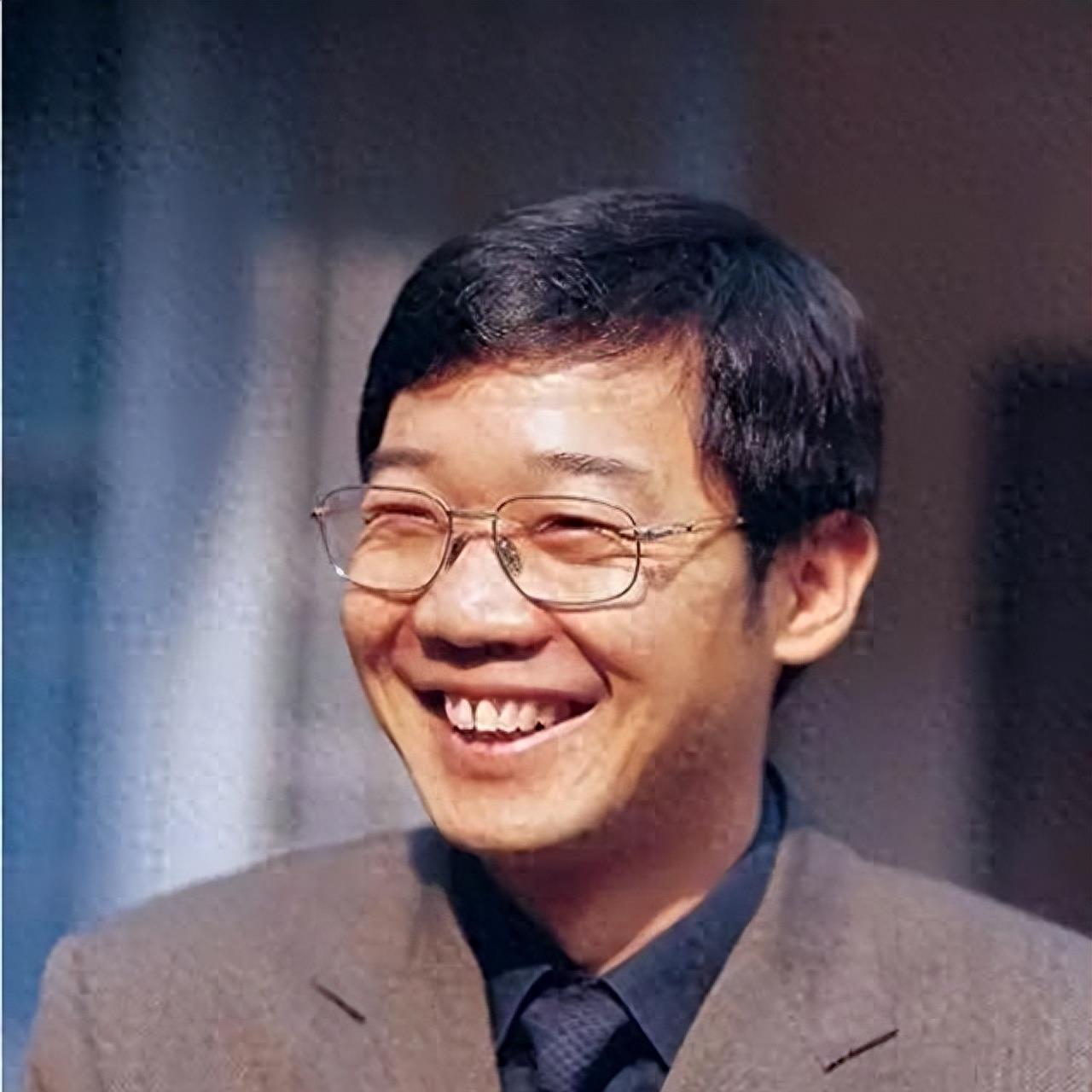 許家印最新消息更新，最新準確動態(tài)揭秘